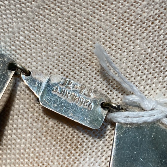 Beautiful Mexican Silver and Turquoise Necklace - Picture 5 of 6